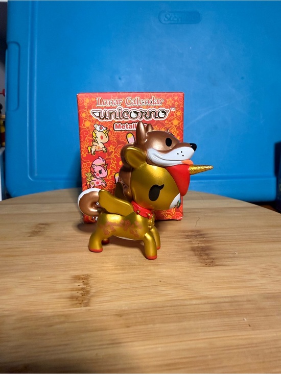 tokidoki Other - tokidoki Lunar Calendar Metallic Gold Unicorn Figure Year of the Dog